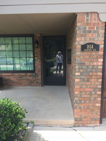 1614 Crawford Ave, Norman, OK 73069-8606