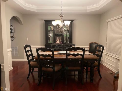 27 Stonebridge Pass, Newnan, GA 30265-6049