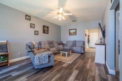 6417 Rainwater Way, Fort Worth, TX 76179-4115