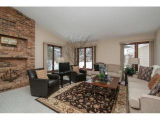 1760 Lake St, Saint Paul, MN 55113-5269