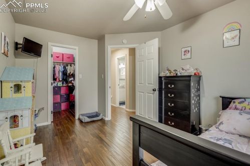 4111 Crestview Dr, Pueblo CO 81008-1761 exterior