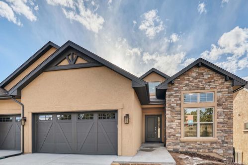 1336 Longs Pt, Woodland Park CO 80863-5306 exterior