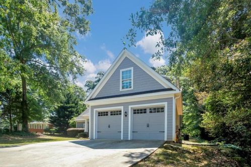 2651 Lake Capri Dr, Conyers GA  30012-2940 exterior