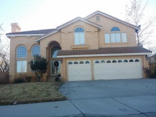 39901 Verona Ln, Palmdale, CA 93551-4881