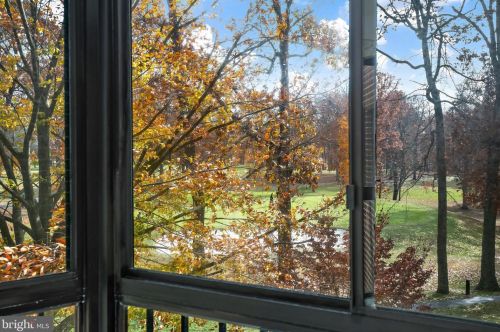 15107 Interlachen Dr, Silver Spring MD 20906-5625 exterior