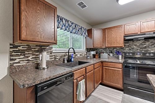 2909 Wispy Trl, Fort Worth TX  76108-8902 exterior