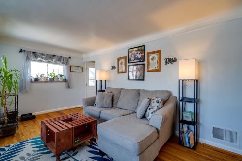 3937 Fordham Pl, Cincinnati OH 45213-2326 exterior