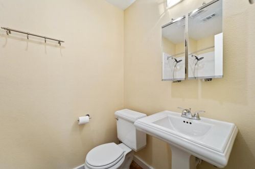 7302 Cave Holw, Austin TX  78750-8243 exterior