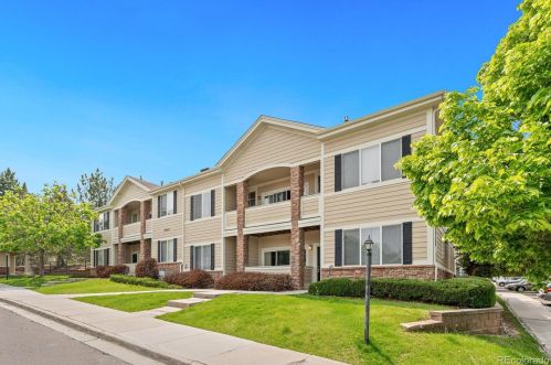 16848 Gunnison Dr, Denver CO  80017-5664 exterior