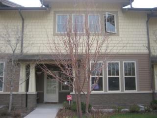 2108 Village Ter, Minneapolis MN  55431-5806 exterior