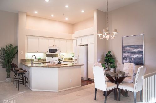 901 Solvay Aisle, Irvine CA  92606-0837 exterior