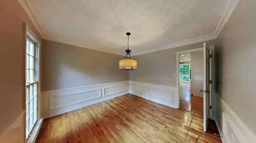 4533 Reva Dr, Marietta, GA 30066-2358