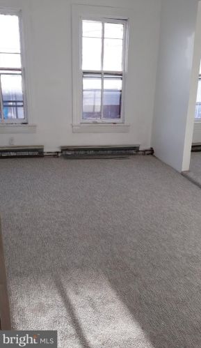 453 Duke St, York, PA 17401-2765