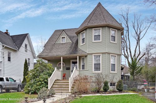 9 Oakland Ave, Atlantic Highlands, NJ 07716-2004