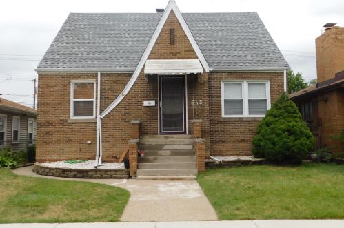 545 141st St, Hammond, IN 46327-1248