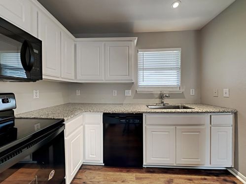 6915 Dawn Bloom Ln, Richmond TX  77469-4110 exterior