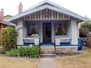 806 Oakes St, Tacoma WA  98406-7310 exterior