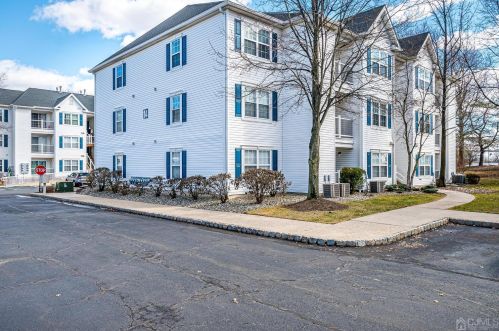 1414 Waterford Dr, Edison, NJ 08817-1930