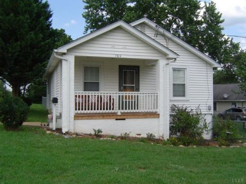 1304 Mckinney Ave, Lynchburg, VA 24502-1626
