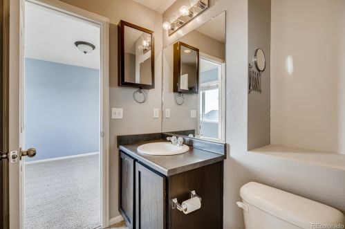 5571 Nepal St, Denver CO  80249-8493 exterior
