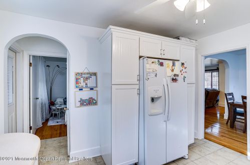 240 Wall St, Tinton Falls NJ 07724-2419 exterior