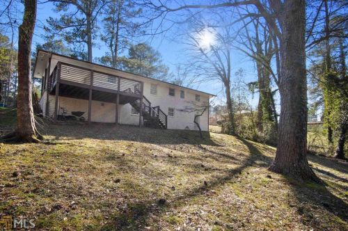 2248 Farley St, Atlanta GA  30344-2111 exterior