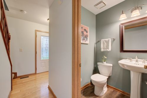 1075 Big Eagle Trl, Carol Stream IL  60188 exterior