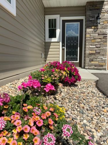 837 Augusta Dr, Mankato, MN 56001-7722