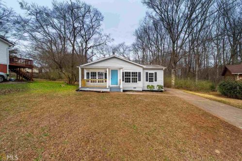 8 Westgate Park Ct, Newnan, GA 30263-1718