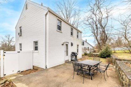 97 Ward St, Norwalk CT  06851-2827 exterior