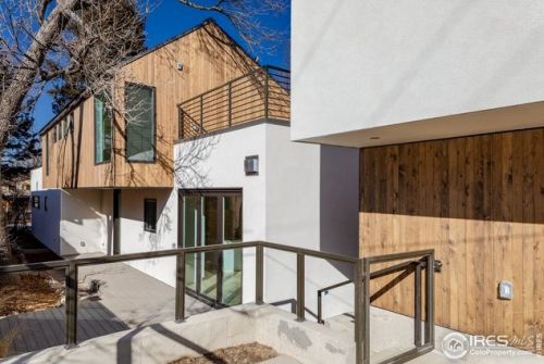 532 Arapahoe Ave, Boulder CO  80302-5827 exterior