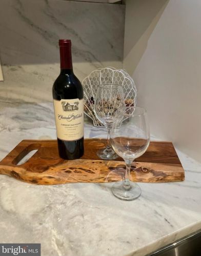 583 Jumpers Hole Rd, Severna Park MD  21146-2637 exterior