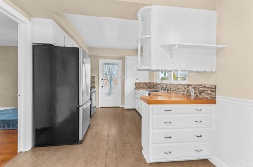 1012 Torole Cir, Vista CA  92084-6308 exterior