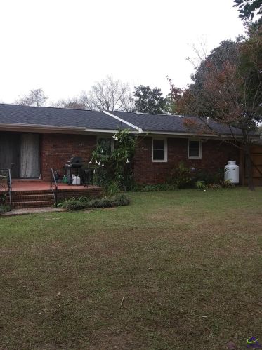 105 Wesleyan Dr, Warner Robins, GA 31093-1324