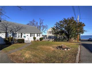11 Parkland Pl, Milford, CT 06460-7723