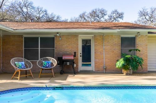 1503 Bellaire Dr, Austin TX  exterior