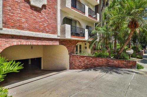 125 Montana Ave, Santa Monica, CA 90403-1031