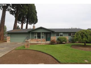 1001 Dixie Dr, Springfield OR  97478-9505 exterior