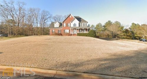 125 Varsailles Pl, Ellenwood, GA 30294-3178