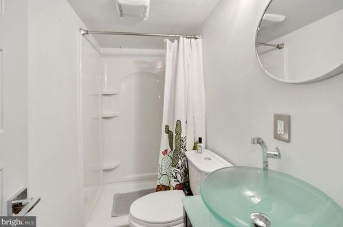 7500 16 Ave, Silver Spring MD 20912-7040 exterior