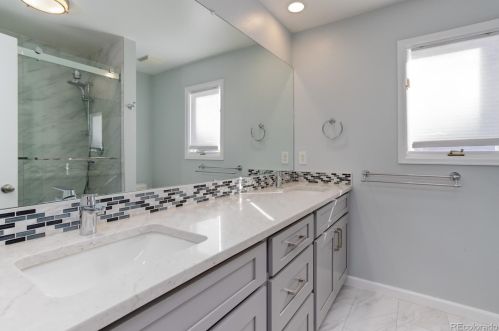 6107 Alton Way, Englewood CO  80111-5235 exterior