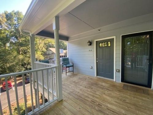 3921 Riverlook Pkwy, Marietta, GA 30067-4515