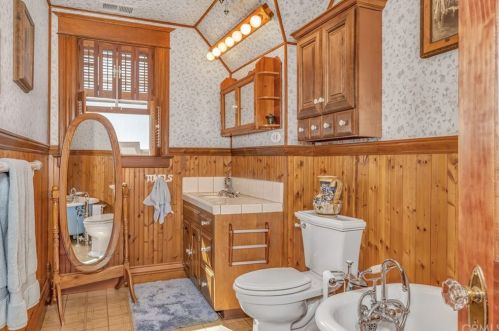 411 J St, Los Banos CA 93635-4142 exterior