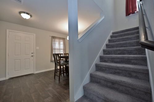 1544 Chama Dr, Fort Worth TX  76119-2666 exterior