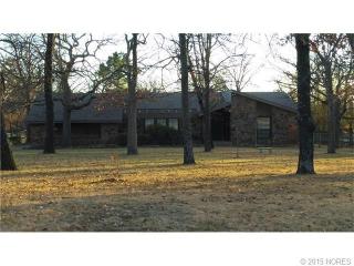 4614 90th St, Tulsa, OK 74132-3404