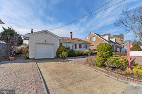 1734 Certainty Dr, Point Pleasant Beach, NJ 08742-5225