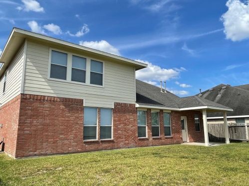 823 Aqua Vista Ln, Richmond TX  77469-4968 exterior