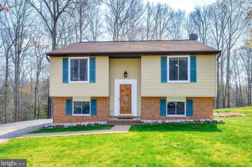 10407 Meadowlark Ln, Spotsylvania, VA 22553-7790
