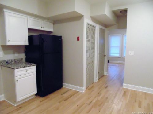 199 Howe Ave, Huntington CT  06484-3346 exterior