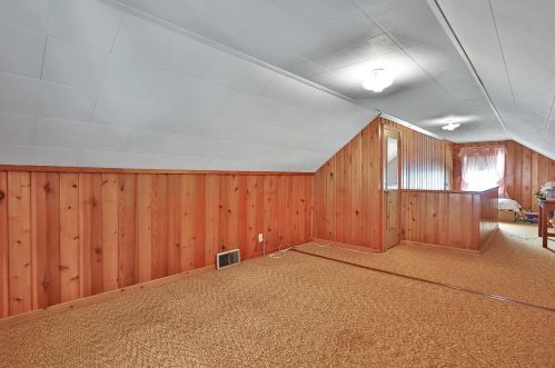 2112 Blomquist Ave, Saint Paul MN  55110-4702 exterior